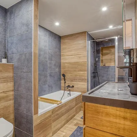 Rare ! Renove Dans Le Village Pieton De Apartment *